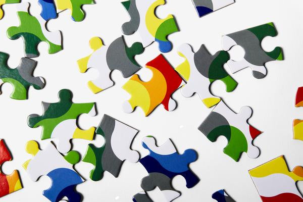 Dusen Dusen Pattern Puzzle - Small Arc 100 Piece Puzzle - Puzzlicious.com