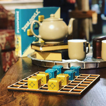 Deblockle - The Strategy Game of Tips and Turns - Quick Ship - Puzzlicious.com